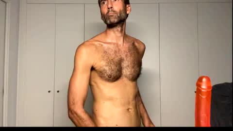 Snapshot of david_spanish chatting on September 17, 2025, 5:47 pm David Cock online show from September 17, 2025, 5:47 pm