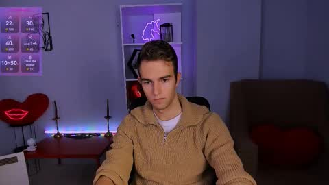 Snapshot of david_sunny chatting on November 25, 2025, 8:14 am David online show from November 25, 2025, 8:14 am