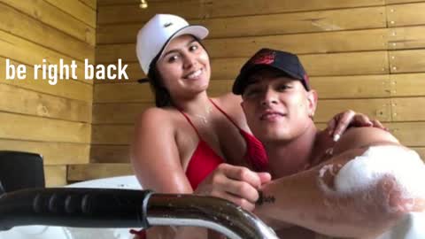 david_victoriaa online show from February 12, 2025, 4:33 pm