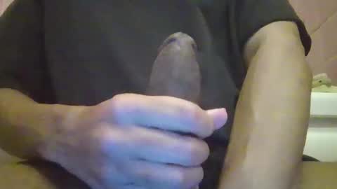 Snapshot of davidbigdick24 chatting on December 18, 2024, 12:21 am David online show from December 18, 2024, 12:21 am