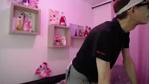 David Lucky 13  online show from March 14, 2026, 5:46 am