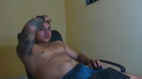 Lennon online show from November 8, 2025, 6:24 am