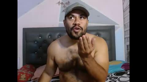 davinson_lopez35 online show from May 31, 2026, 1:29 pm