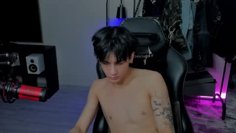 davis online show from February 10, 2025, 7:26 am