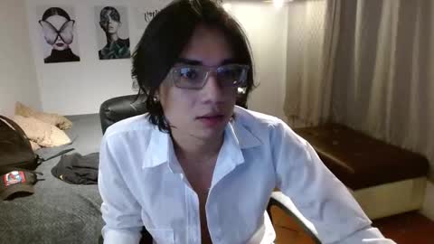 davoxer online show from November 18, 2025, 3:01 am