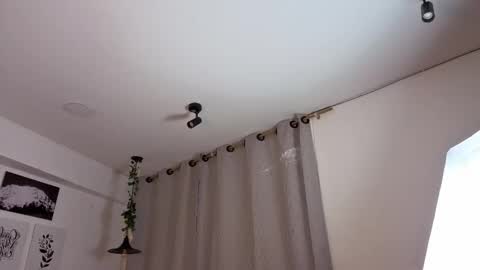 davoxer online show from December 20, 2025, 3:35 am