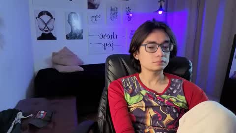 davoxer online show from February 1, 2026, 3:38 am