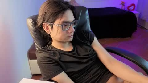 davoxer online show from February 7, 2026, 4:49 am