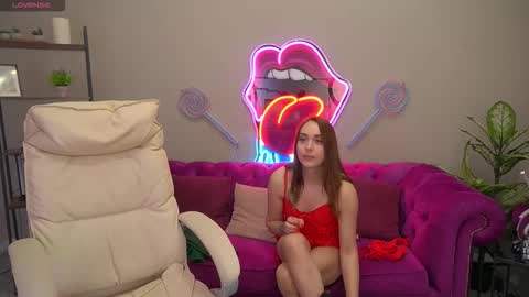 DawnGwin      Sasha online show from March 12, 2026, 6:52 am