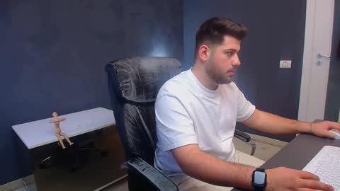 DaxGreer online show from March 26, 2026, 5:13 am