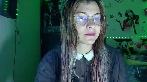 Snapshot of daya202 chatting on September 16, 2025, 3:18 am Eli online show from September 16, 2025, 3:18 am