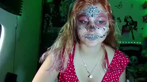 Snapshot of daya202 chatting on November 1, 2025, 3:52 am Eli online show from November 1, 2025, 3:52 am