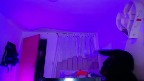  Dayis  online show from April 11, 2026, 2:05 am