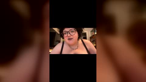 dayna3000 online show from April 12, 2026, 10:37 pm