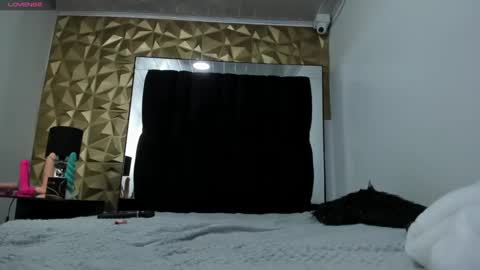 DAYRA ANGELS online show from December 24, 2024, 5:44 pm