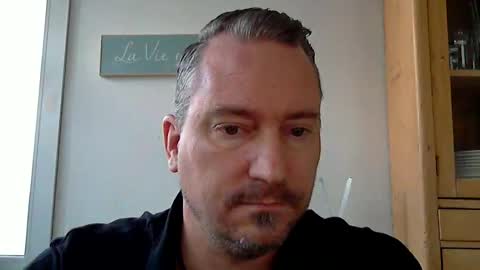 daytrader77 online show from March 18, 2026, 10:51 am