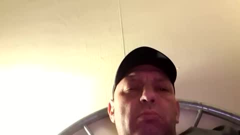 Snapshot of dazzaboxer chatting on November 15, 2025, 1:25 am dazzaboxer online show from November 15, 2025, 1:25 am