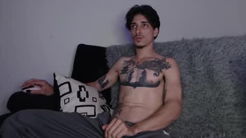 dazzayy online show from October 13, 2025, 10:54 pm