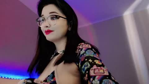 Natsumi online show from October 23, 2025, 4:56 am