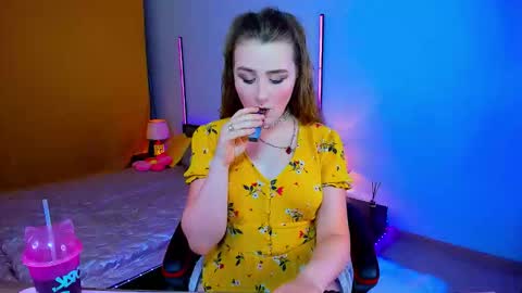 Zlata Golden online show from June 11, 2026, 2:33 am