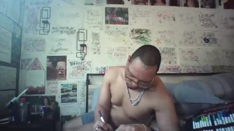 dbeamon92 online show from April 7, 2026, 2:17 pm