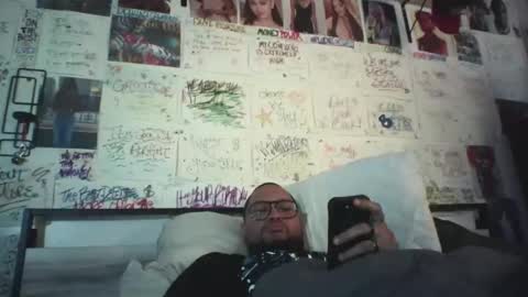 dbeamon92 online show from June 8, 2026, 1:33 pm