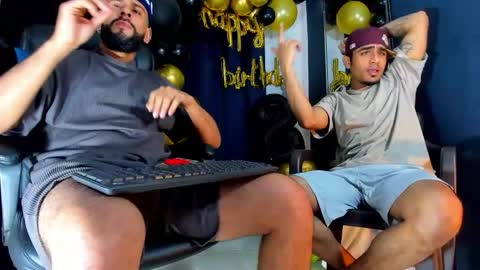 dcollins_ online show from November 28, 2025, 10:34 pm