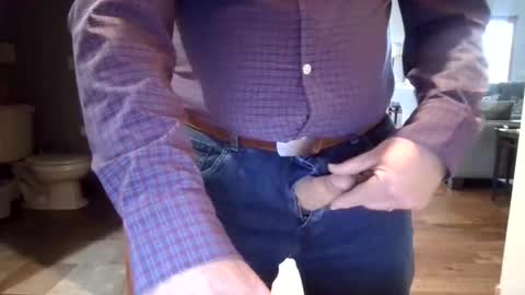 dcptmrgn1 online show from April 17, 2026, 4:21 pm