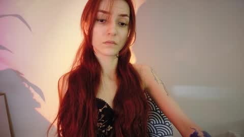 Snapshot of dead_girll chatting on April 21, 2026, 11:18 pm freak online show from April 21, 2026, 11:18 pm