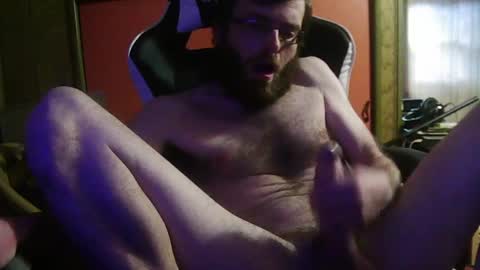 Snapshot of deandickshire chatting on December 17, 2024, 8:10 pm Dean Dickshire online show from December 17, 2024, 8:10 pm