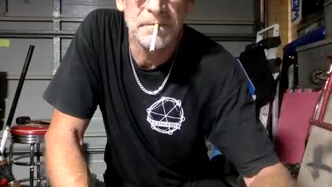 deanofflove2210 online show from March 4, 2025, 6:47 am