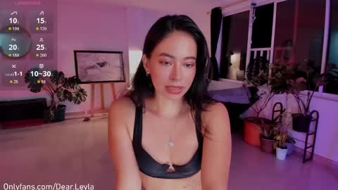 Leyla Grey online show from October 18, 2025, 2:47 am