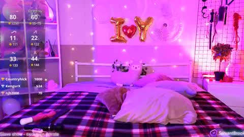 debbie_hanter online show from February 10, 2025, 10:53 am