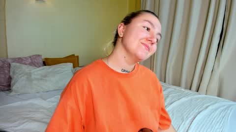 Snapshot of debbie_taylor chatting on December 7, 2024, 8:05 pm Debbie Mon Tue Fri Sun Sat GMT 3 1000am - 0400pm  online show from December 7, 2024, 8:05 pm