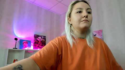 Snapshot of debbie_taylor chatting on January 3, 2025, 3:12 pm Debbie Mon Tue Fri Sun Sat GMT 3 1000am - 0400pm  online show from January 3, 2025, 3:12 pm