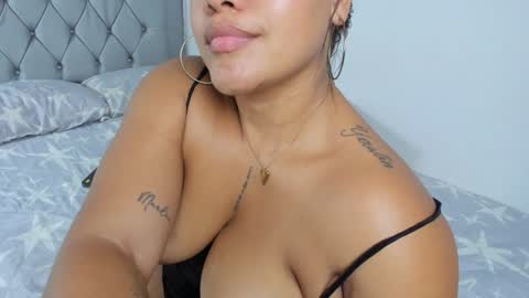 Debora online show from January 8, 2025, 10:59 am