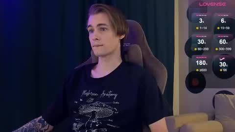 Samuel online show from November 22, 2025, 4:17 pm