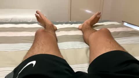 dec109 online show from December 3, 2024, 10:40 pm