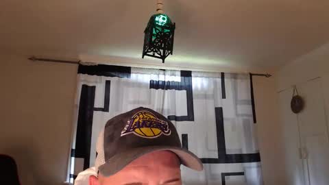 Snapshot of decusbomont chatting on June 5, 2026, 4:35 pm decusbomont online show from June 5, 2026, 4:35 pm