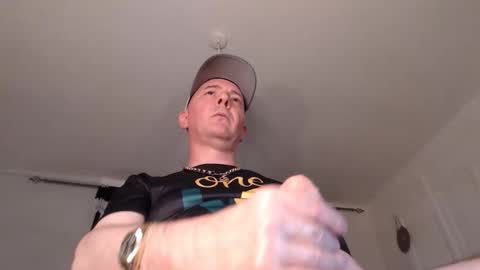 Snapshot of decusbomont chatting on June 7, 2026, 10:35 pm decusbomont online show from June 7, 2026, 10:35 pm