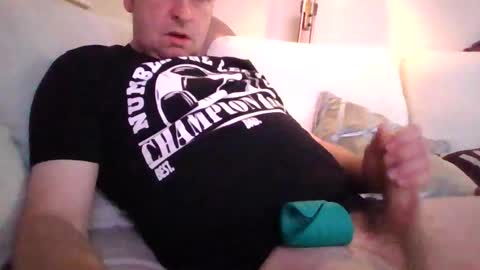 dee283 online show from December 1, 2025, 8:41 am