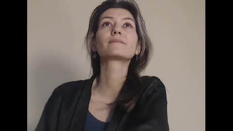 Deelightfull online show from February 6, 2025, 10:59 am