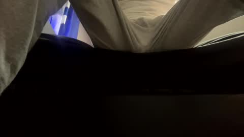 Snapshot of deepstrokes87 chatting on November 17, 2025, 1:33 am deepstrokes87 online show from November 17, 2025, 1:33 am