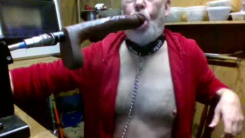 Snapshot of deepthroat227 chatting on January 11, 2025, 9:46 pm Deepthroat My Big Dildos online show from January 11, 2025, 9:46 pm