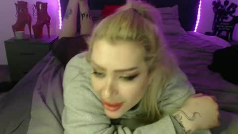 Jenna online show from December 21, 2024, 5:18 pm