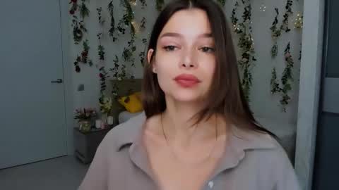 DegreeOfSincerity online show from September 13, 2025, 1:16 am