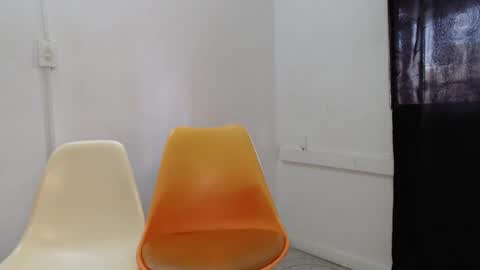 deibi22 online show from November 30, 2025, 7:51 pm