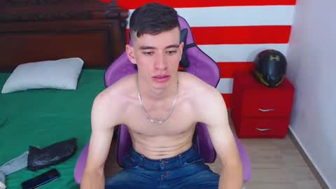 Snapshot of deiby_baby chatting on December 5, 2024, 11:51 pm DEIBY online show from December 5, 2024, 11:51 pm