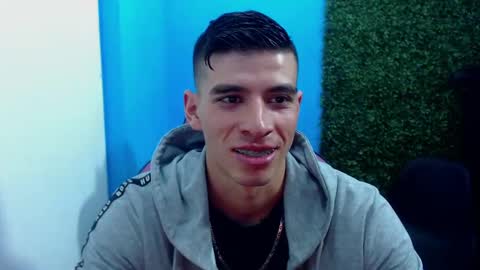 Snapshot of deiby_baby chatting on December 7, 2024, 6:15 pm DEIBY online show from December 7, 2024, 6:15 pm