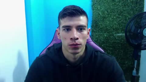 Snapshot of deiby_baby chatting on December 31, 2024, 7:07 pm DEIBY online show from December 31, 2024, 7:07 pm